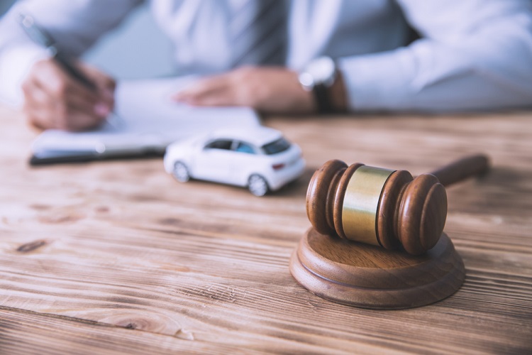 Automotive accident lawyer