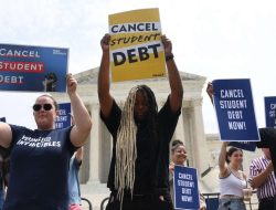 Student Loan Decision Make The Right Choice For Your Future